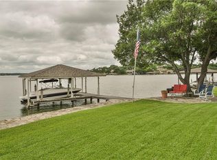 4207 Crescent Dr, Granbury, TX 76049