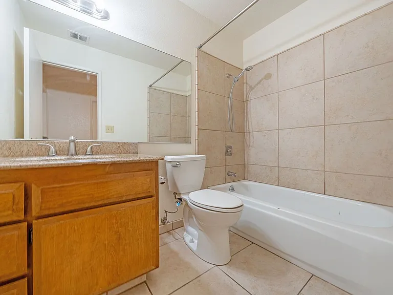 4830 Suncrest Way — Photo 28