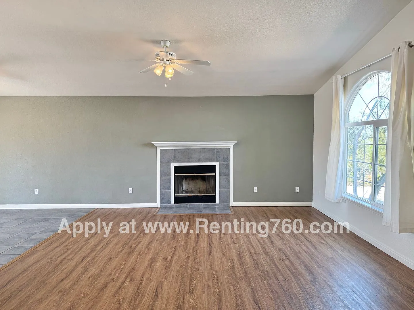 Spacious 3 Bed 2 Bath Home In Indian Cove Neighborhood! — Photo 4