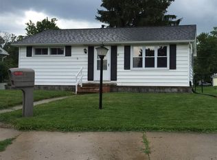 6 Hickory St, Mount Vernon, OH 43050