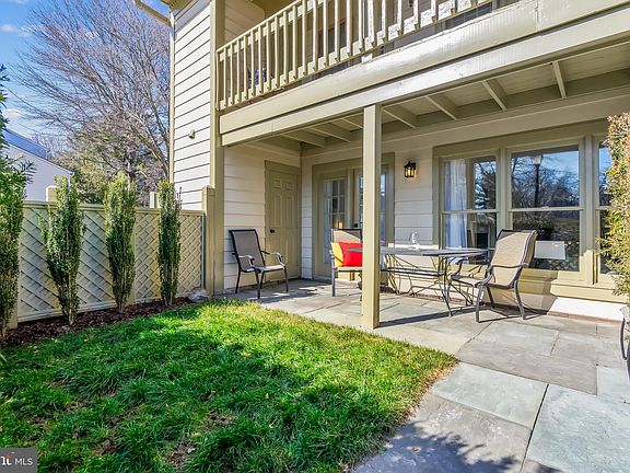 2nd image of 20657 Shadyside Way #117-8