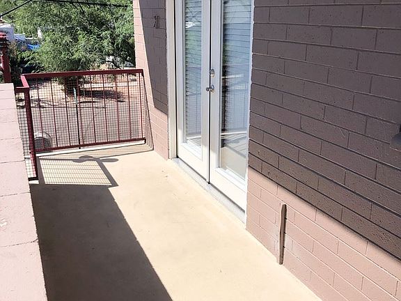 5th image of 435 E 18th St APT 21