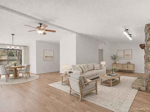 3rd image of 2081 Mistletoe Ct