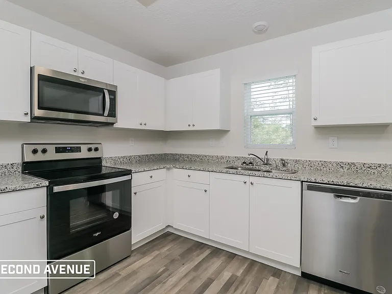 2315 W Striblin Dr — Photo 4