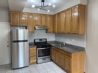 1842 9th Ave #A, San Francisco, CA 94122