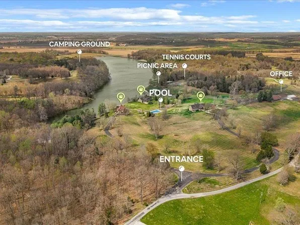 30 Bass Ct, Whitesville, KY 42378