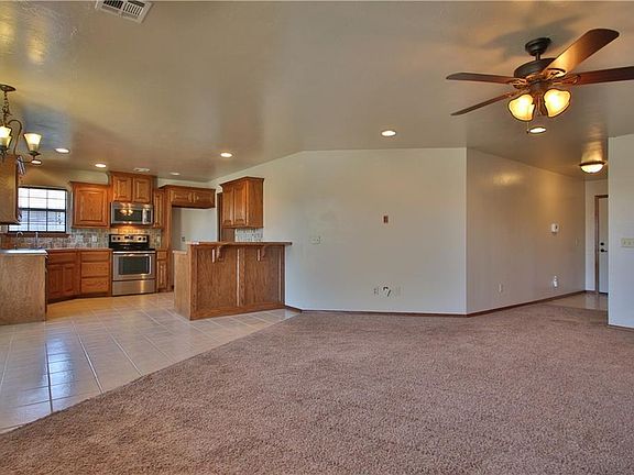 5th image of 964 Cotswold Ct