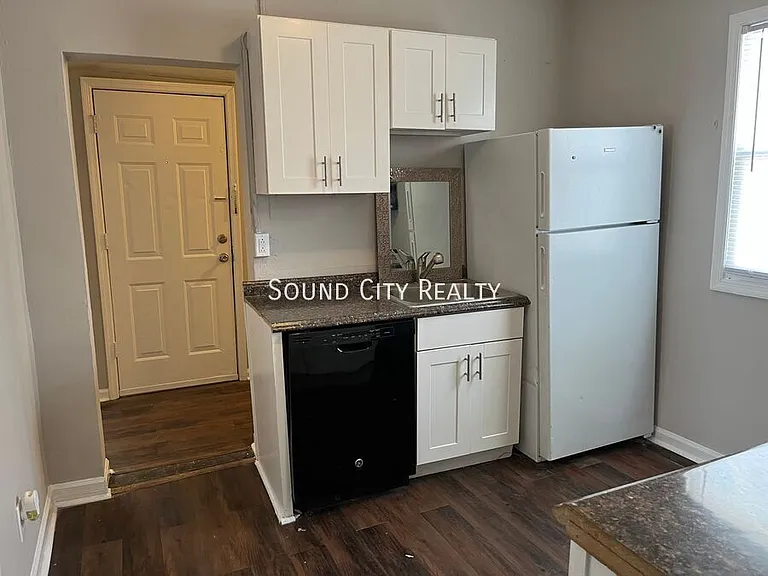1731 Dr Db Todd Jr Blvd — Photo 11