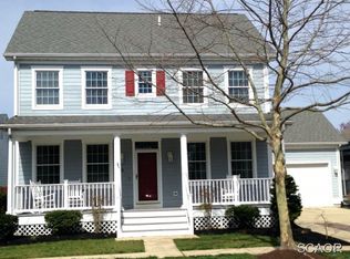 32 Sycamore St, Ocean View, DE 19970