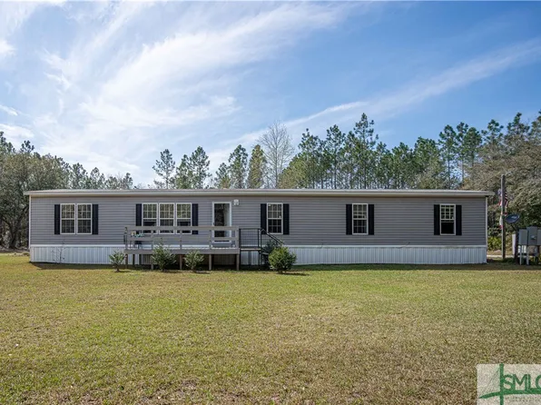 670 Lee Rd Road, Pembroke, GA 31321