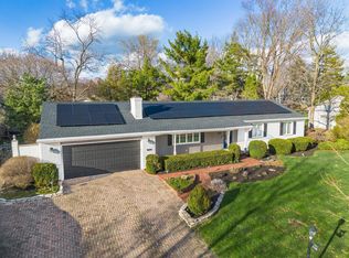 2200 Nayland Rd, Columbus, OH 43220