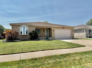 7411 N Farmington Rd, Westland, MI 48185