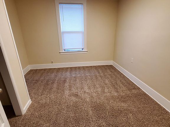 5th image of 328 S Lafayette Ave APT 1