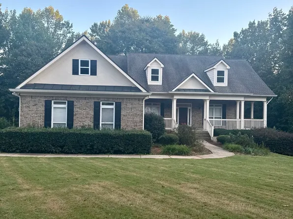 5464 Woodrun Ct, Braselton, GA 30517