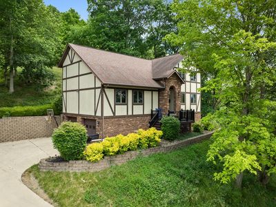 24 ALICIA DRIVE, Wheeling, WV, 26003