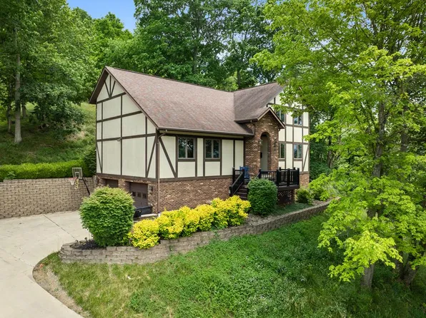 24 ALICIA DRIVE, Wheeling, WV 26003