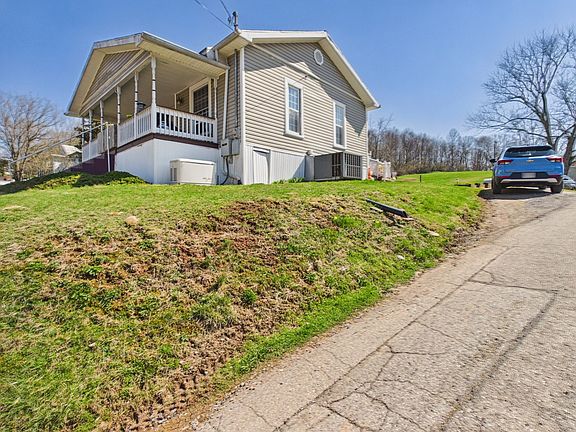 5th image of 901 East Myles Avenue