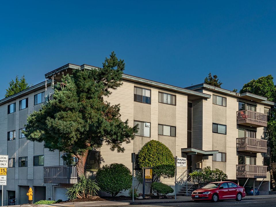 1st image of 4901 Phinney Ave N APT 205