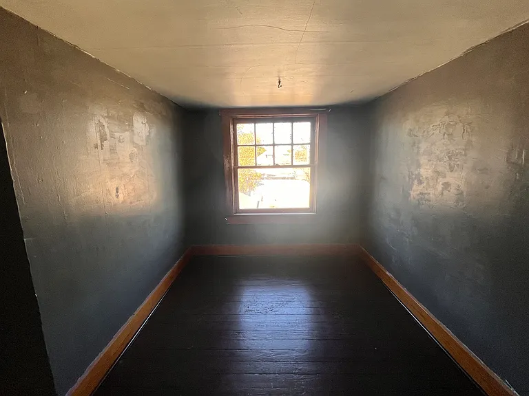 512 E Sherman St #4 — Photo 6