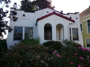 218 22nd Ave E, Seattle, WA 98112