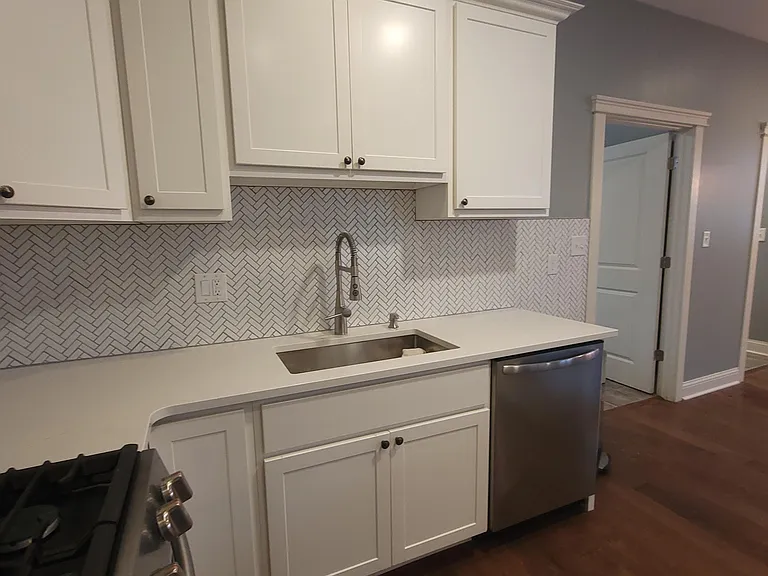 3123 Broadway St — Photo 25
