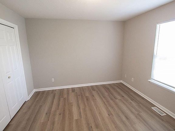 3rd image of 4516 Waterloo Dr #A