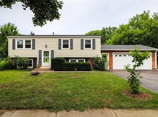 24 Peach Blossom Rd S, Hilton, NY 14468