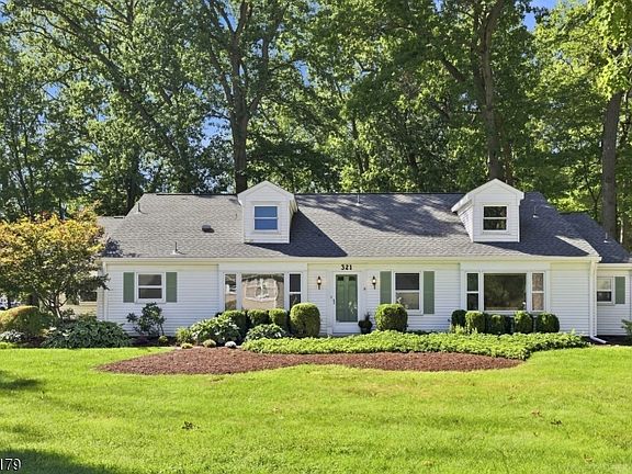 2nd image of 321A Sharon Way
