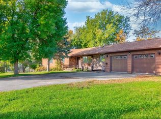 131 3rd St W, Hunter, ND 58048