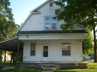 510 Cedar St, Carthage, MO 64836