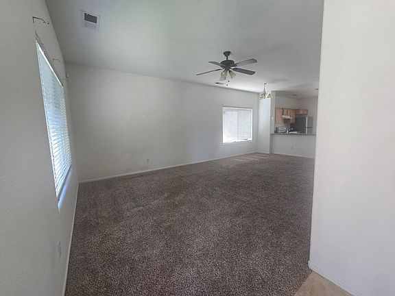 3rd image of 2068 W Merritt St