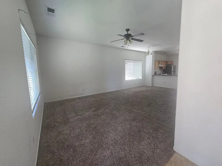 2068 W Merritt St — Photo 3