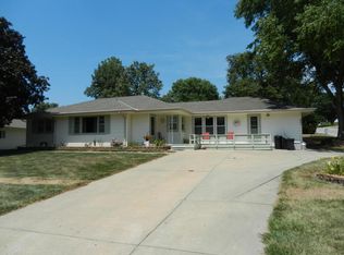 801 3rd St, Neola, IA 51559