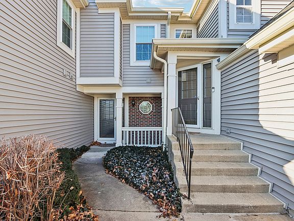 3rd image of 957 Little Falls Ct #A