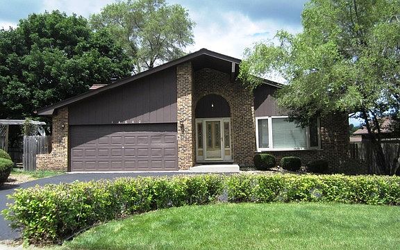 2nd image of 14640 Shetland Dr