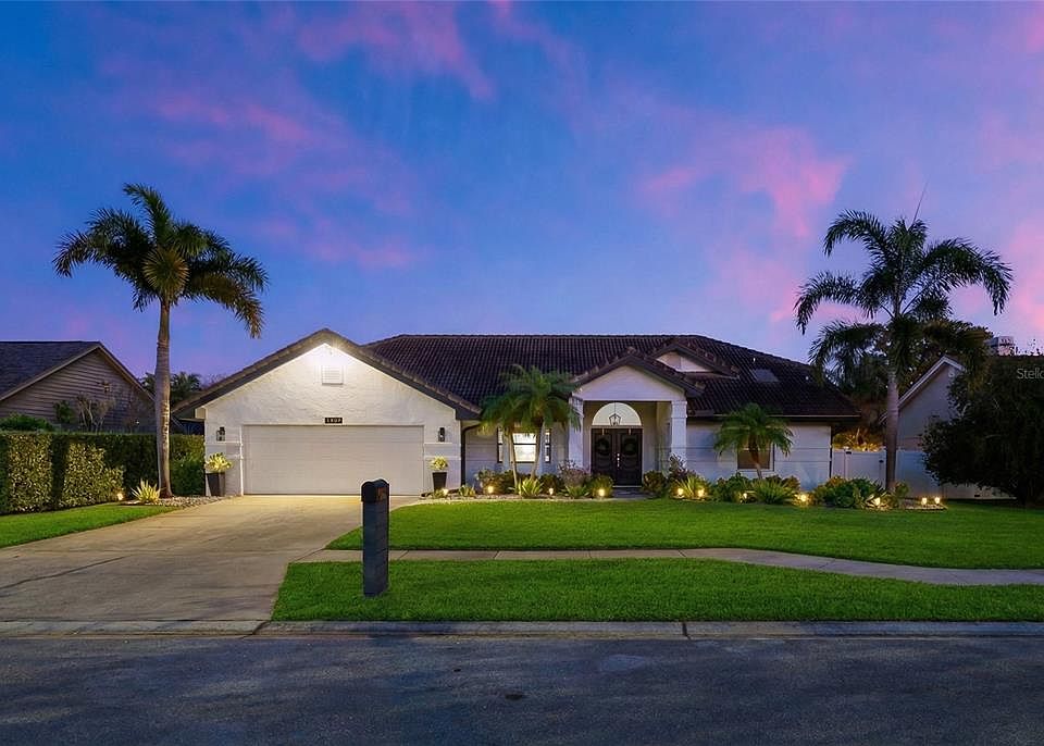 1st image of 3347 Lake Shore Ln