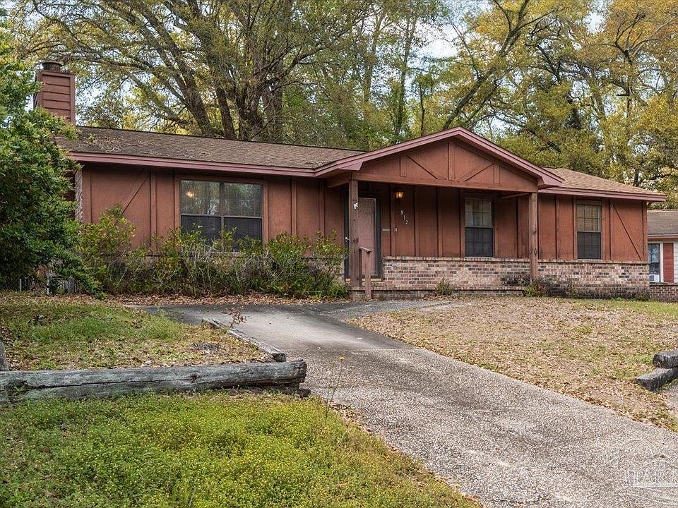 1st image of 812 Brook Meadow Ln