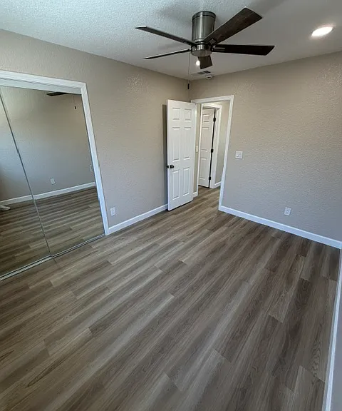 4145 E Orangeburg Ave — Photo 15