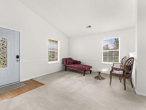 4th image of 240 Lytham Ct