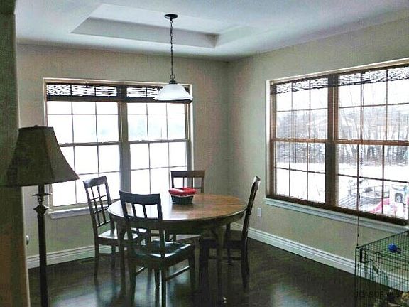 3rd image of 120 Sommer Ct
