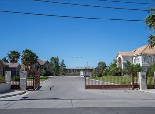 5864 Del Rey Ave, Las Vegas, NV 89146