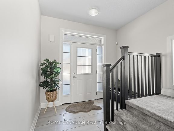 2nd image of 301 Buttonbush St