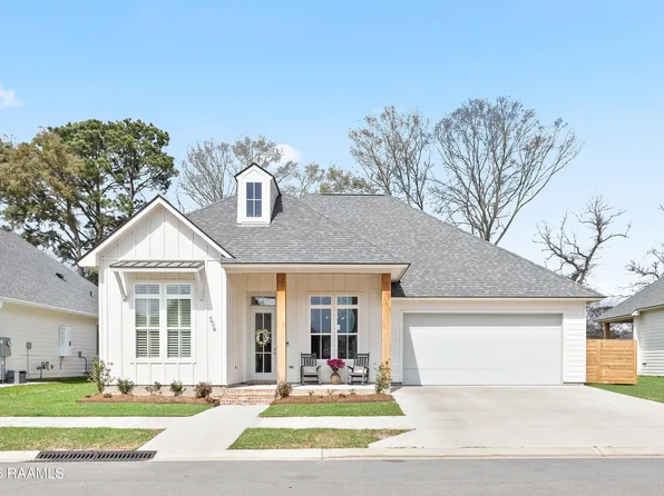 506 Traditions Dr, Lafayette, LA 70508