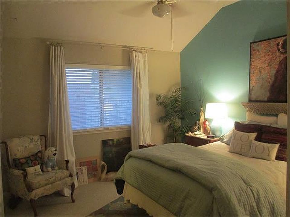 1st image of 2208 Larston Ln