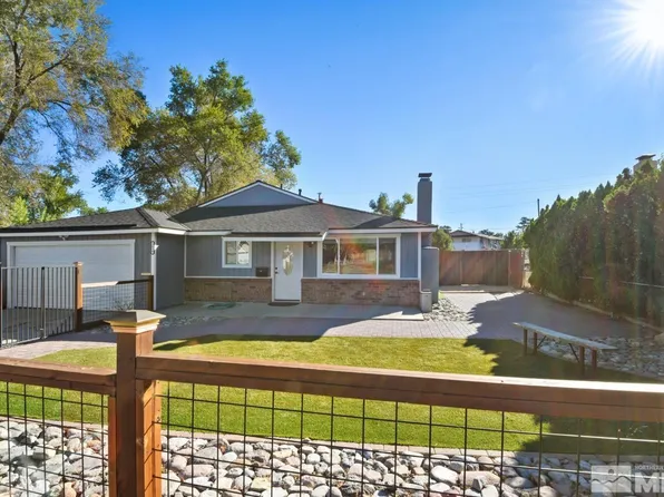 3610 Woodside Dr, Carson City, NV 89701