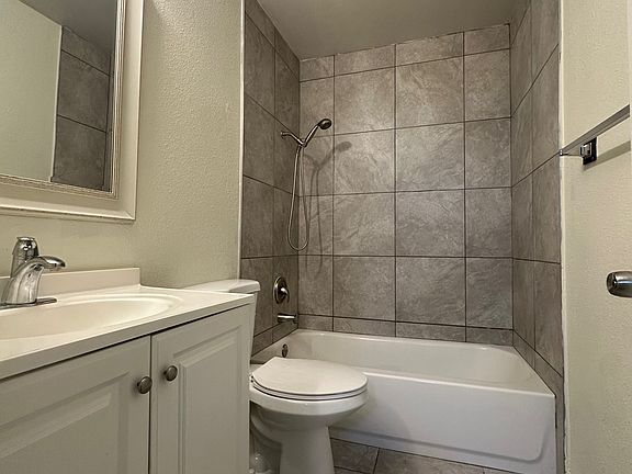 5th image of 1309 Kari Lee Ct APT A