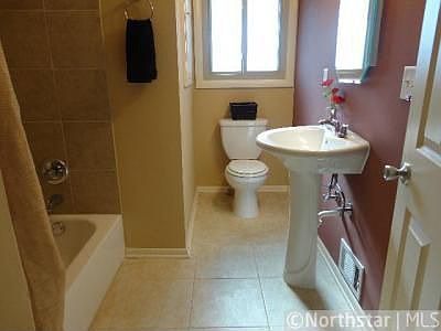 5th image of 6343 Noble Ave N