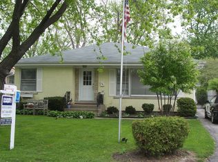 332 Romona Rd, Wilmette, IL 60091