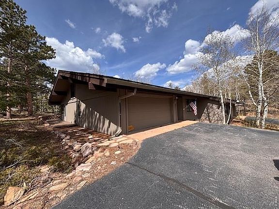 3rd image of 58 Aspen Ln