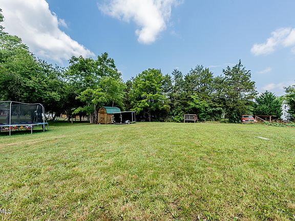 5th image of 8046 Teague Way